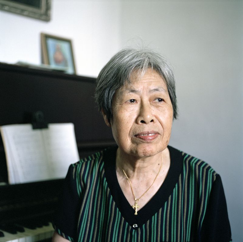© Yang Zhou - Image from the How to Grow Old photography project