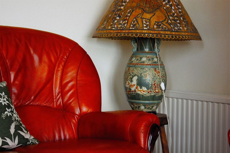 © Inès Sanad - Snapshot in Red