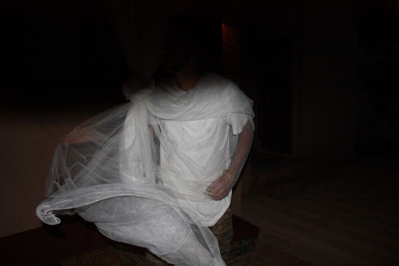 © Inès Sanad - Veiled (2/2)