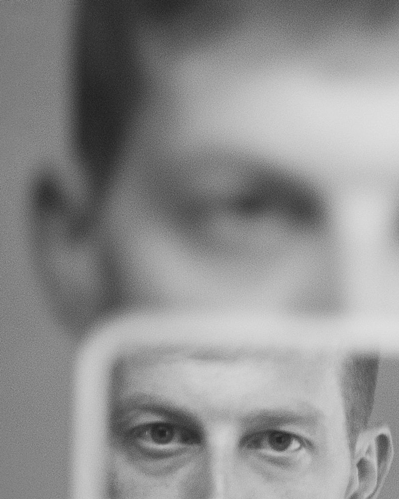 © Riccardo Androni - Image from the The disturbing realization of oneself as a continuum of fragility, suspended in time photography project