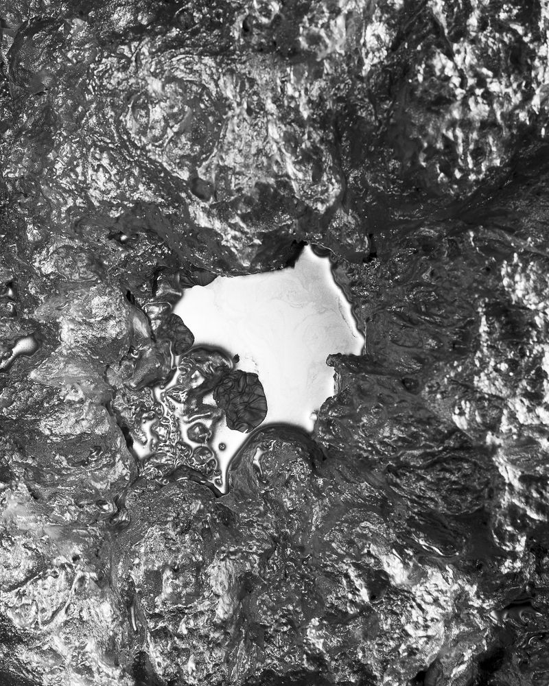© Riccardo Androni - Image from the The disturbing realization of oneself as a continuum of fragility, suspended in time photography project