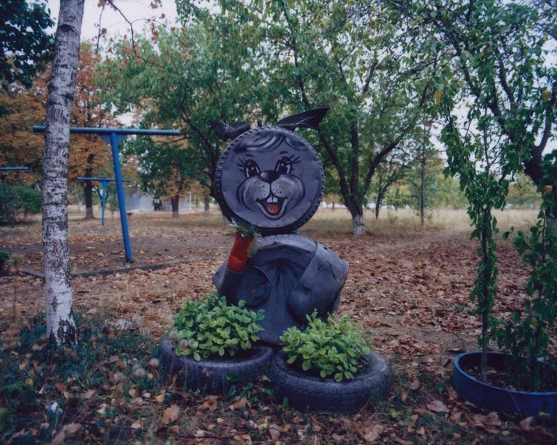 © shelestvetrovki - Image from the The Earth She Tends photography project