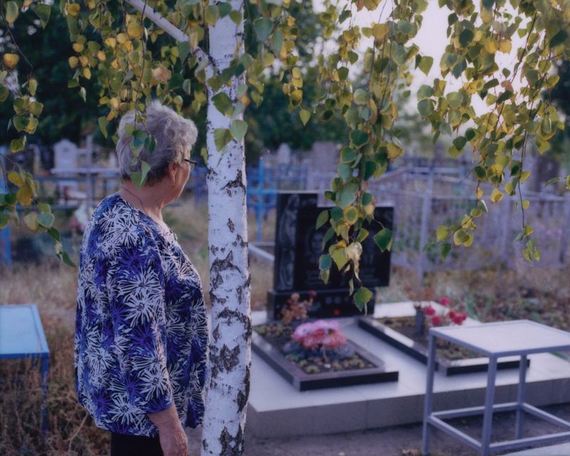 © shelestvetrovki - Image from the The Earth She Tends photography project