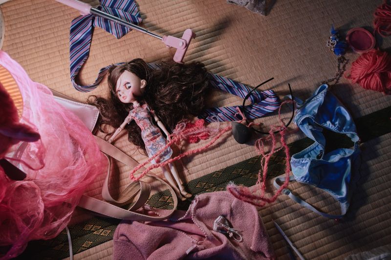 © shelestvetrovki - Image from the she is so hot i wanna clean her room photography project