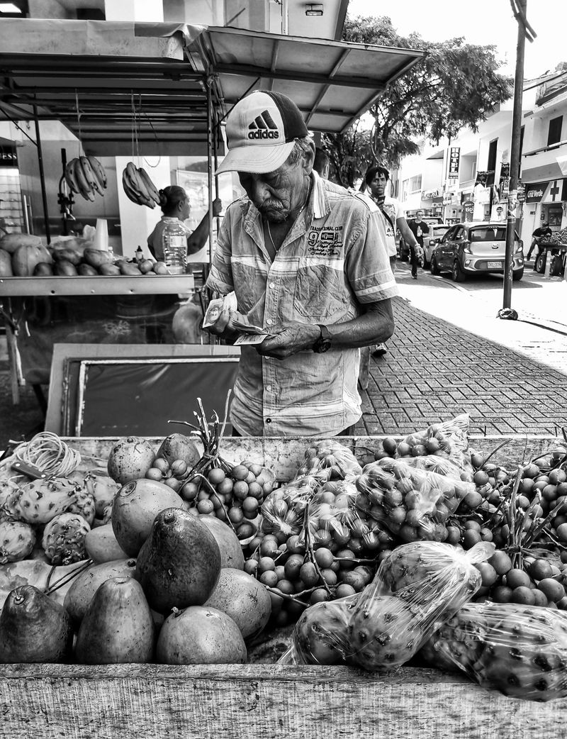 © Ana Angel - don frutas de la 7ma