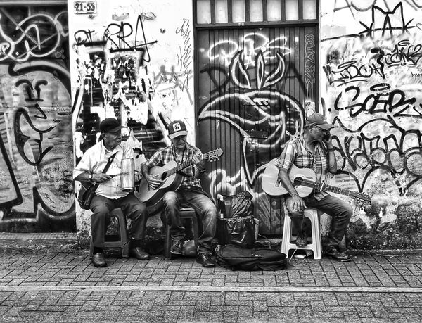 © Ana Angel - Image from the "Ritmos Urbanos: Personajes X de Pereira"("Urban Rhythms: X Personalities of Pereira") photography project