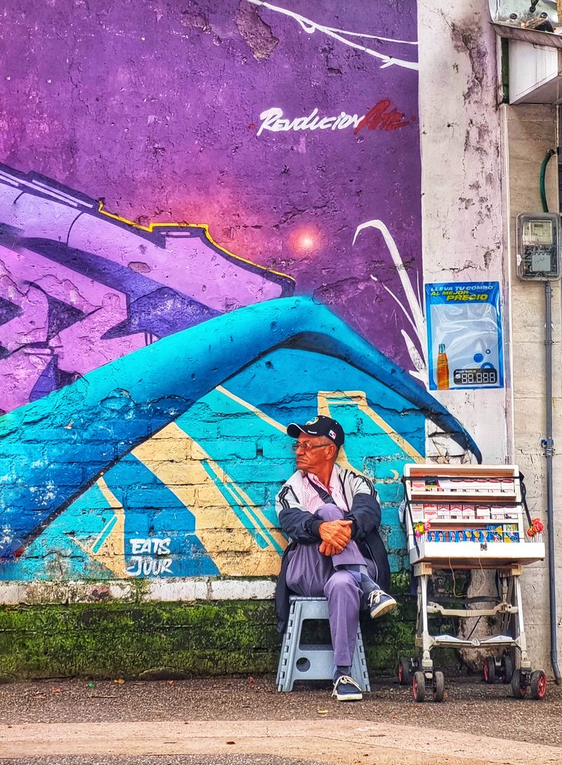 © Ana Angel - el ciggaretero de la 9va