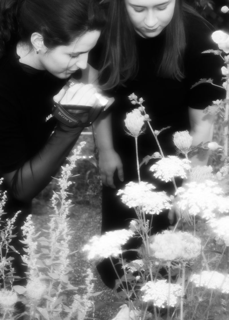 © Ola Skowrońska - Heda and her friend Amina.