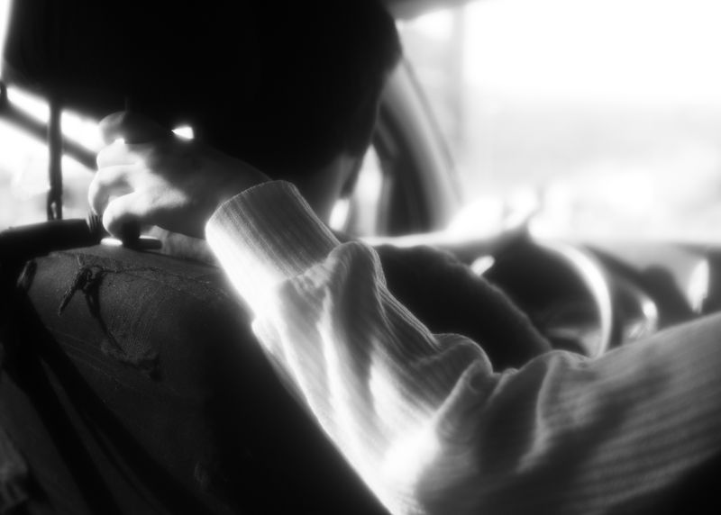 © Ola Skowrońska - Heda and her husband in the car