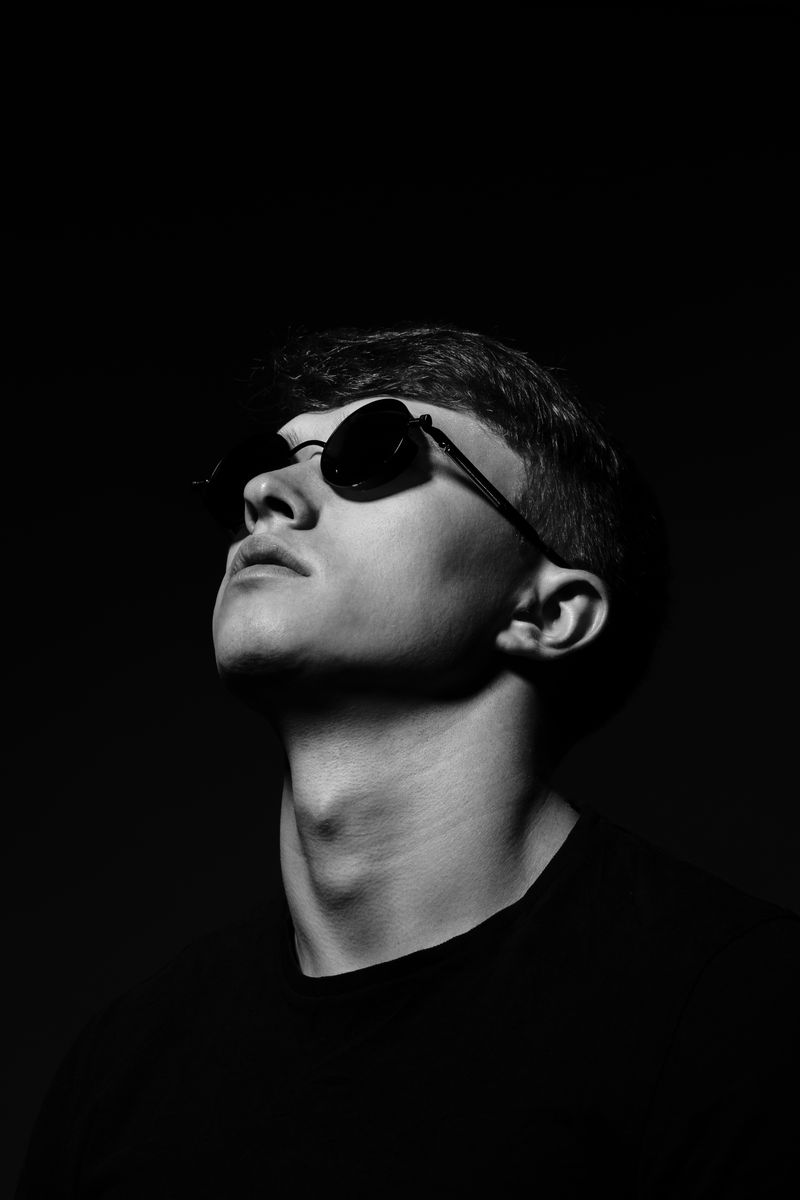 © Sergey Yudin - Looking into the dark