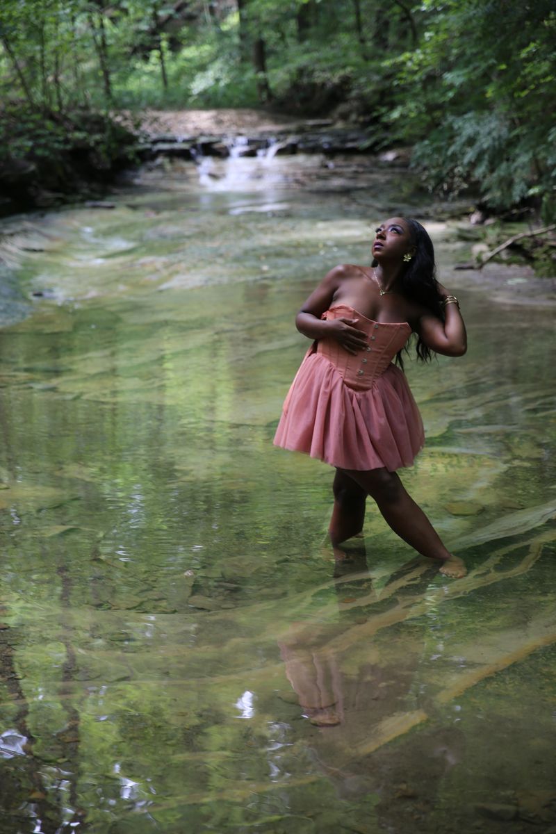 © Cynthia Penter - Image from the Two Beauties. Each, One With Nature. photography project