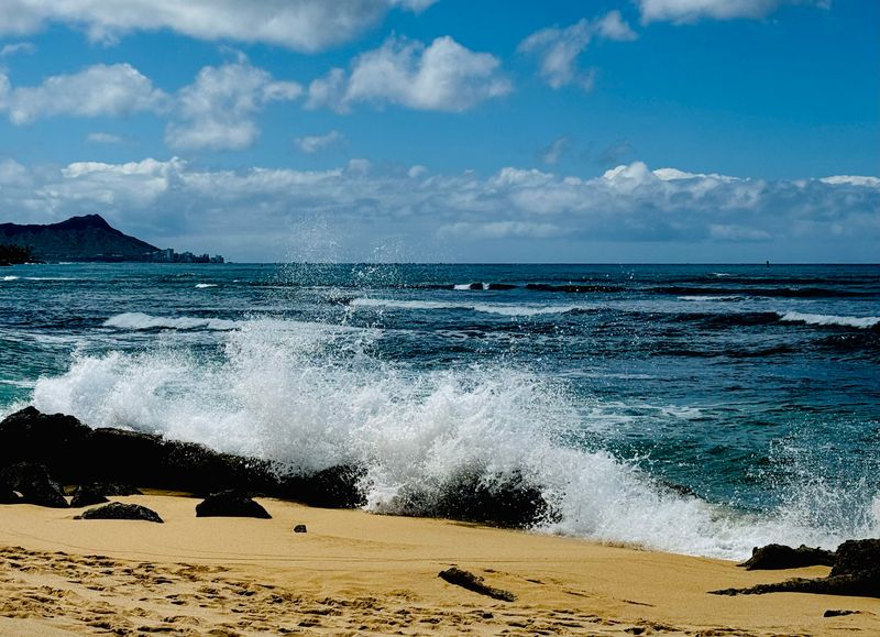 © Cynthia Penter - View of Diamond Head, Oahu