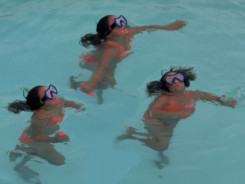 © Cynthia Penter - Swimmer