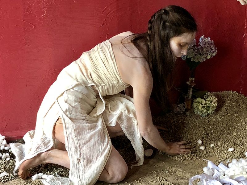 © Cynthia Penter - Image from the In Motion and Repose: The Way of Butoh photography project