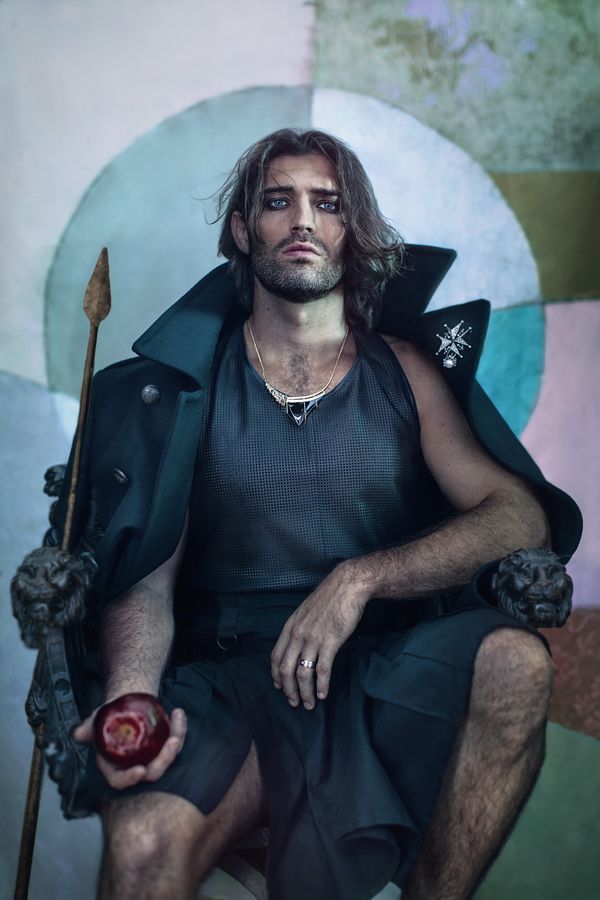 © Braden Summers - Image from the ROYALS photography project