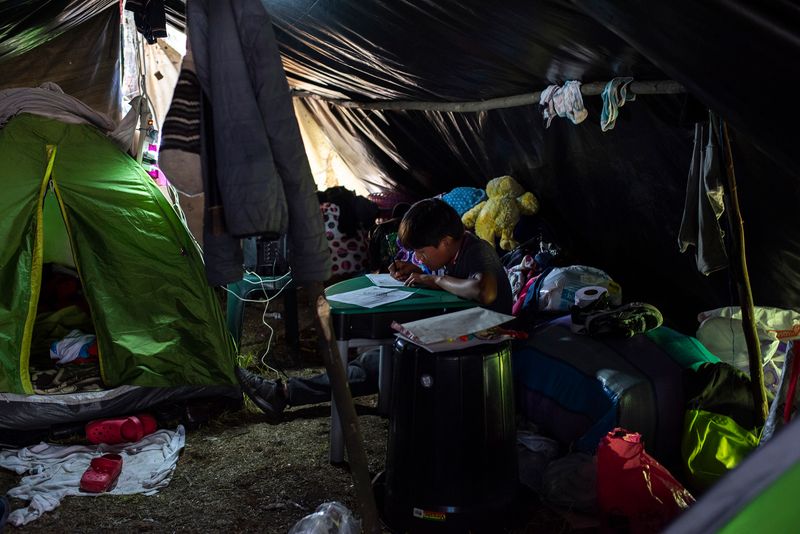 © Alejandra Arévalo - Image from the Entre otra Montaña (Between another mountain) photography project