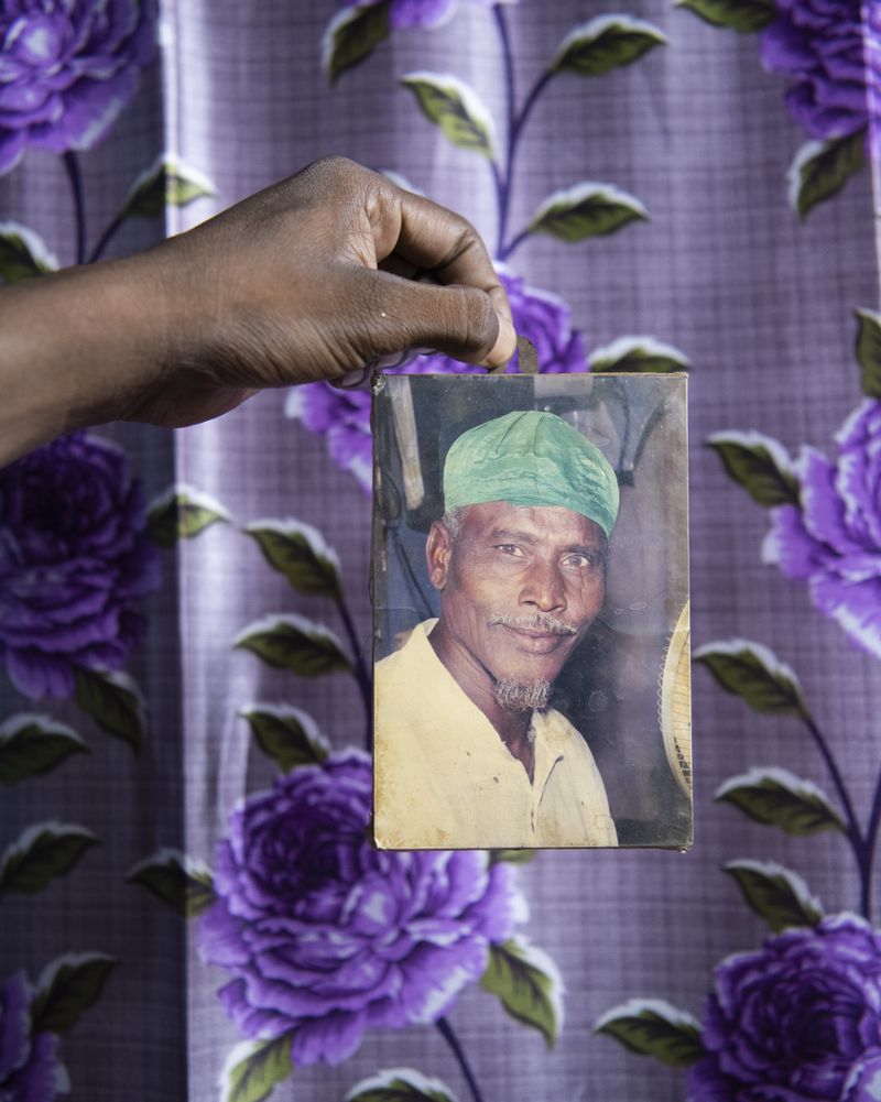 © Alejandra Arévalo - Image from the Blood under the sundown light photography project