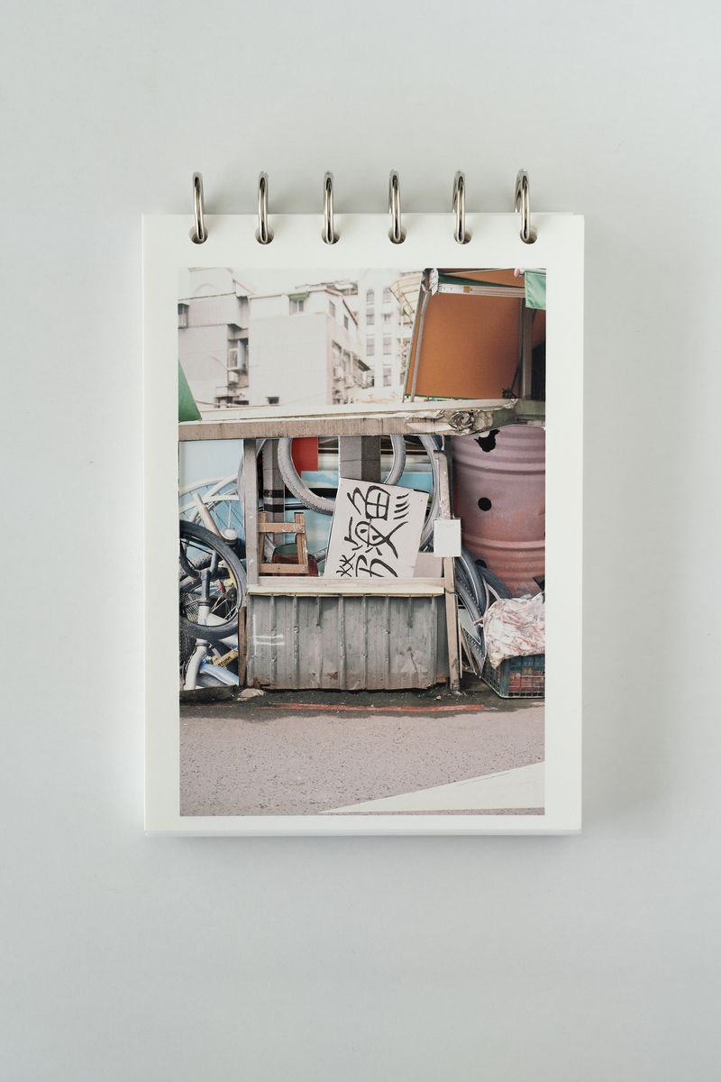 © Hiro Shinozuka - Image from the 記憶の重なり reminds me of myself photography project