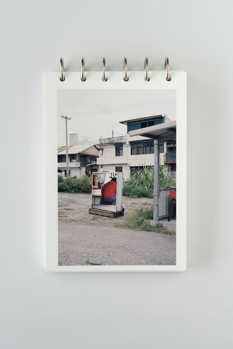 © Hiro Shinozuka - Image from the 記憶の重なり reminds me of myself photography project