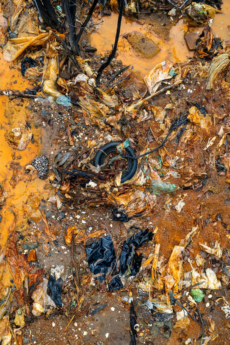 © Sebastian Bühler - Image from the Toxic Aesthetics photography project