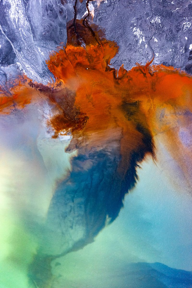 © Sebastian Bühler - Image from the Toxic Aesthetics photography project