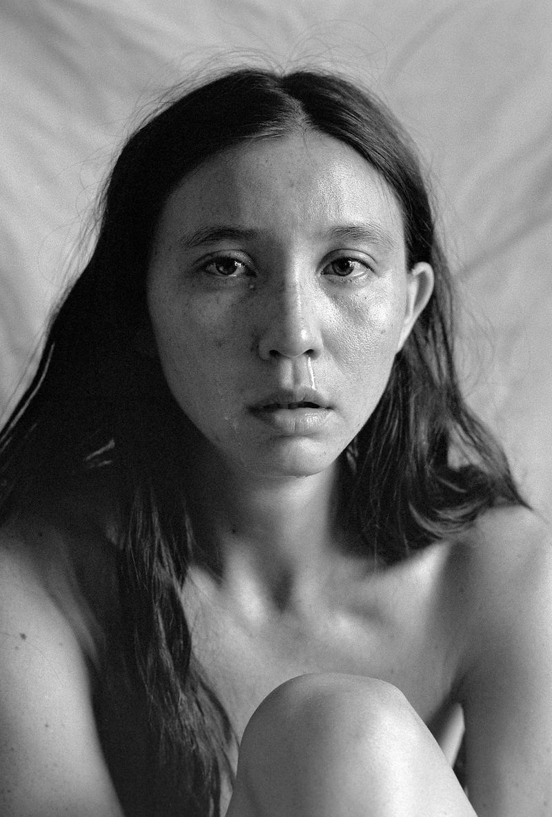 © Kimbra Audrey - crying, self-portrait