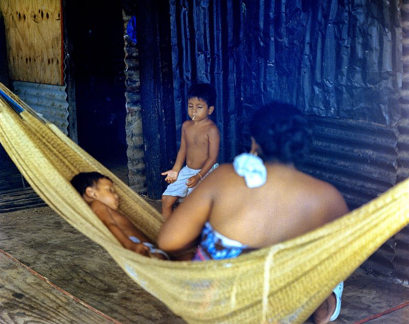 © Kelly-Ann Bobb - Portrait of a Warao family, at their home.