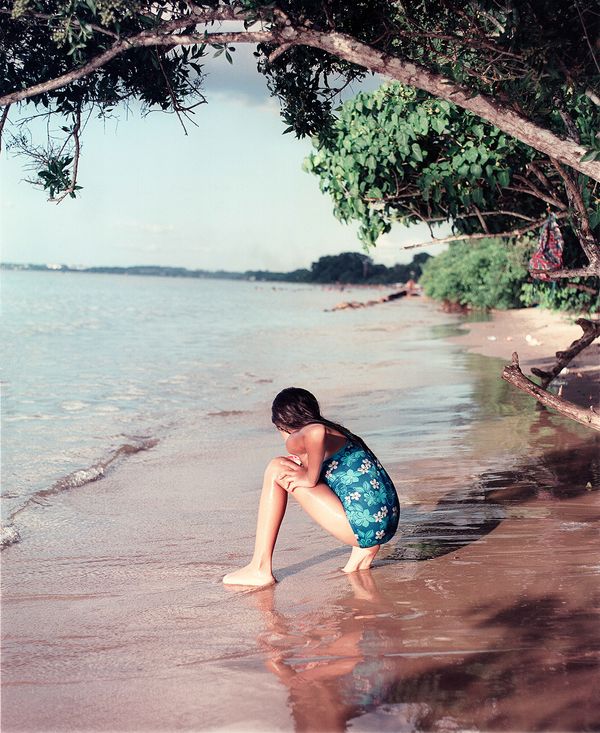 © Kelly-Ann Bobb - Clifton Hill beach - Anielvys plays along the shores of Clifton Hill beach, during a family outing.