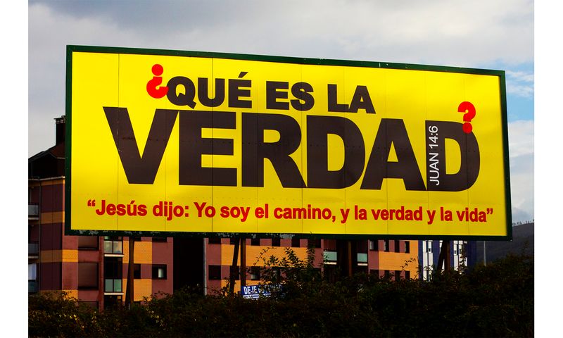 © Álvaro Martínez García - 'What's the Truth?'