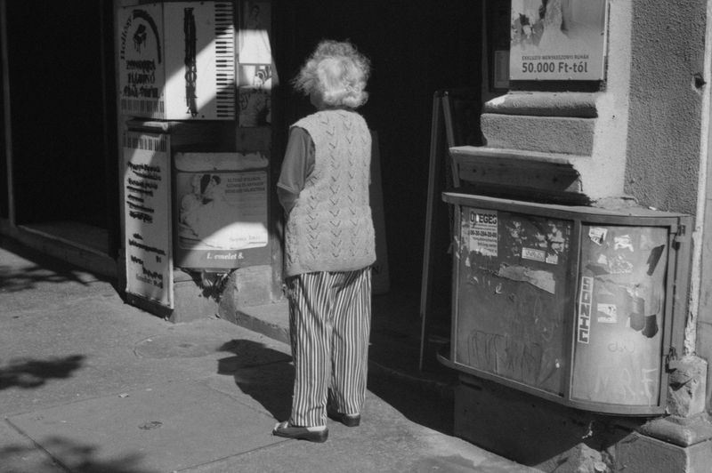 © Laura Chen - Image from the Ant Football photography project