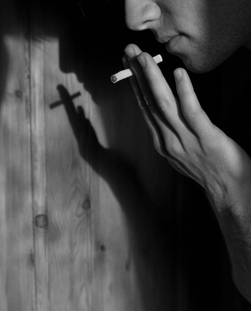 © Laura Chen - Cigarette Break