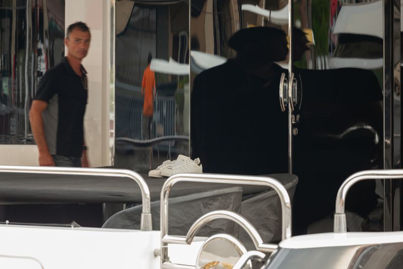 © Rebecco Ann Tess - No Inside(Marina Monaco, France, 2013) 2025