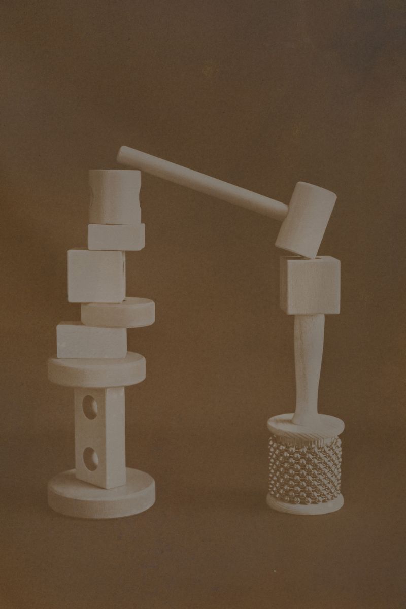 © Eleanor Oakes - Balancing Act (4)