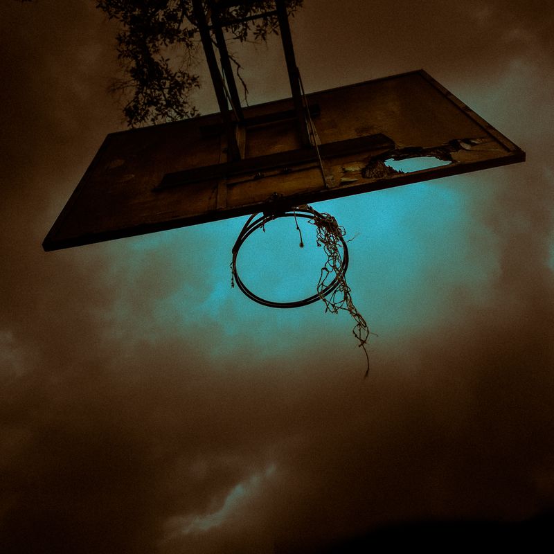 © José Roberto Bassul - Image from the Every shadow is a little bit of light photography project