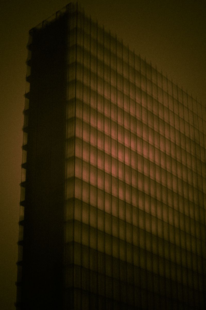 © José Roberto Bassul - Image from the Every shadow is a little bit of light photography project