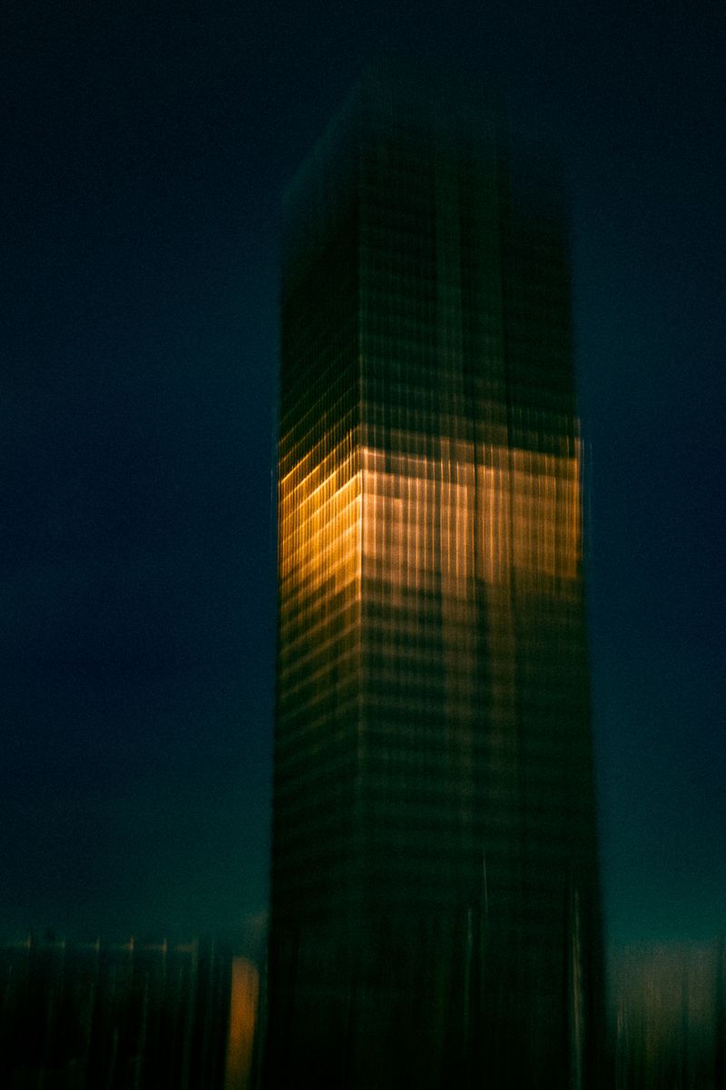 © José Roberto Bassul - Image from the Every shadow is a little bit of light photography project