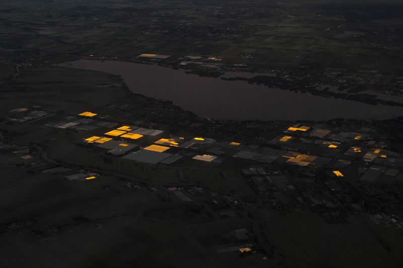 © Enrique Fraga - Image from the Terminal photography project