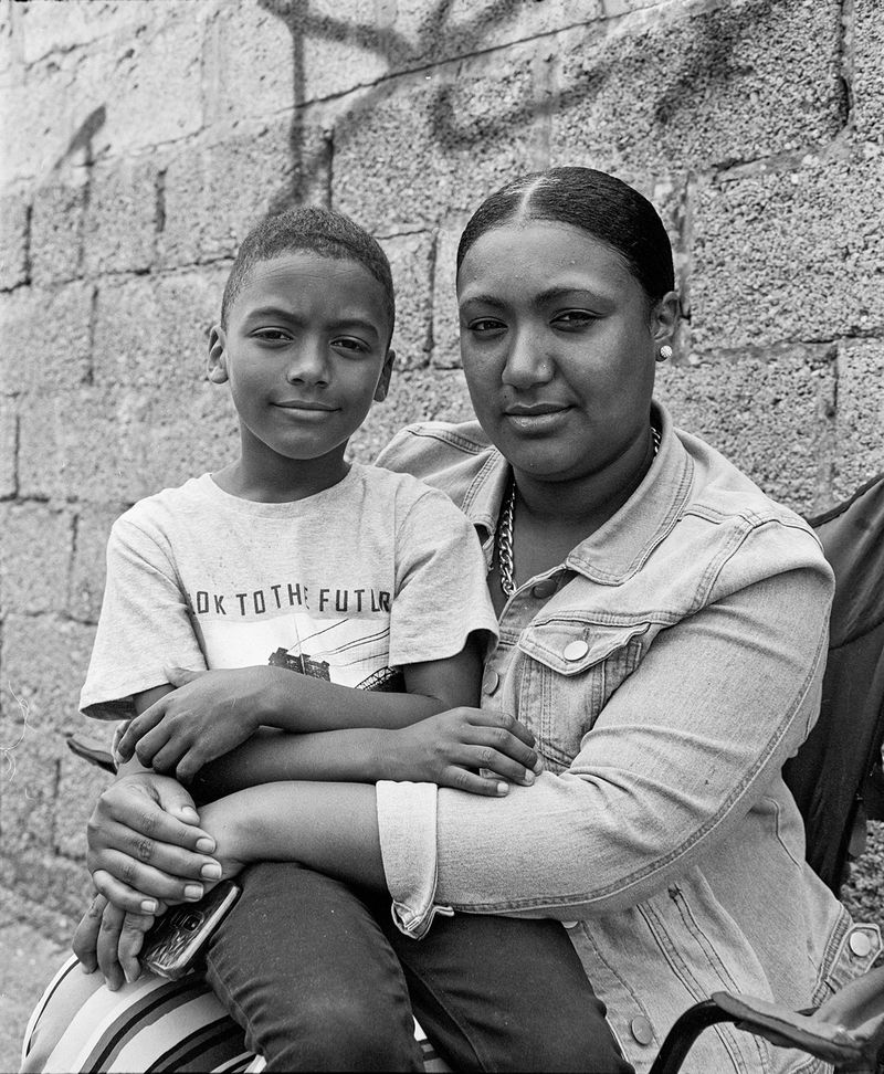 © Farren van Wyk - Taylah and Rivers (2020)