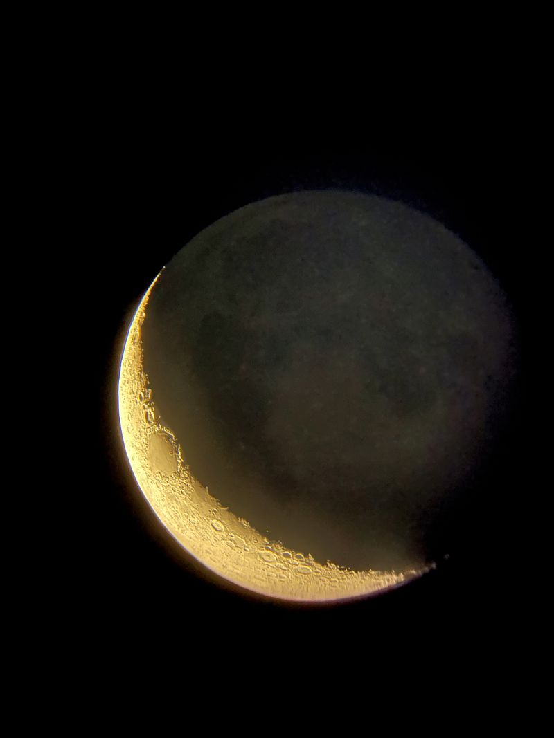 © Mimi Mollica - Image from the Moon City photography project