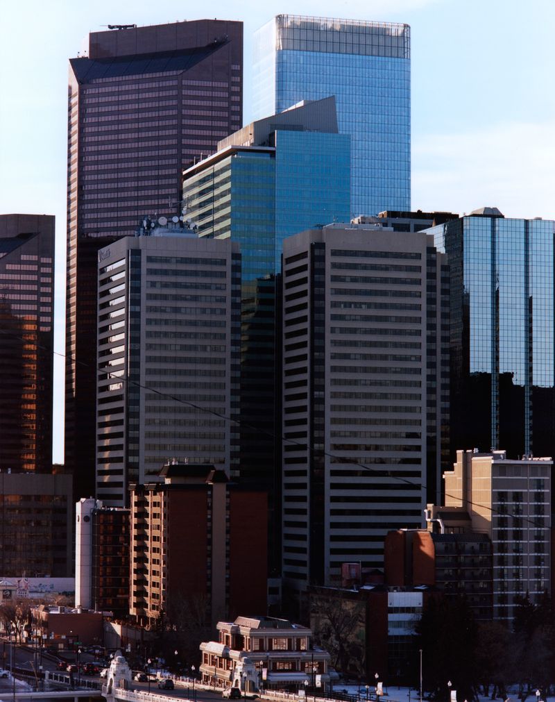 © Teo Becher - Suncor Energy Center, CalgarySuncor is based in Calgary and specializes in extraction of synthetic crude from oil sands.