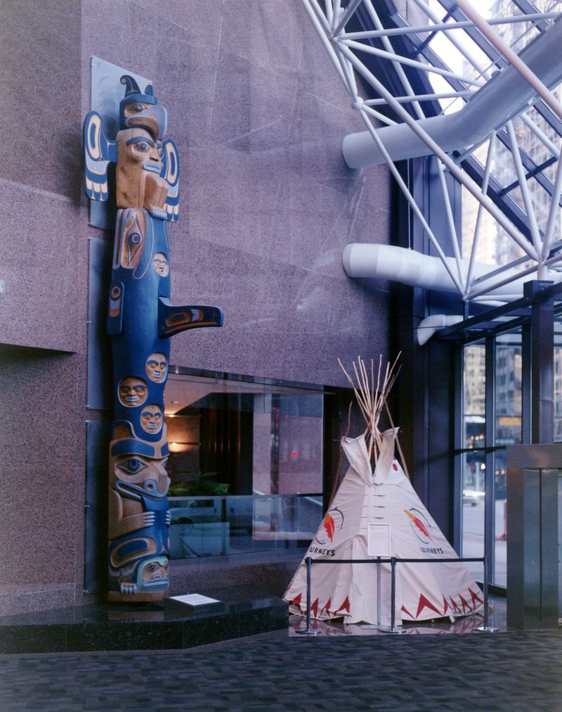 © Teo Becher - Entry hall, Suncor Energy Center, Calgary
