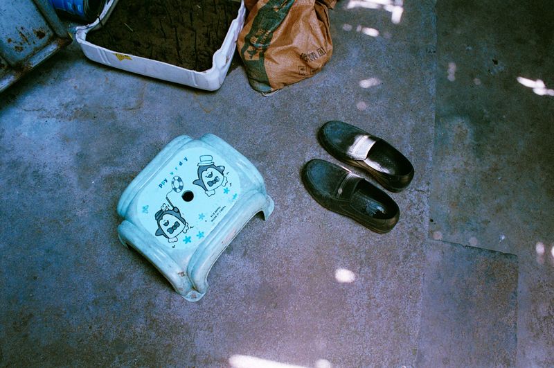© Cheng Zhuang - Image from the CIGARETTE photography project