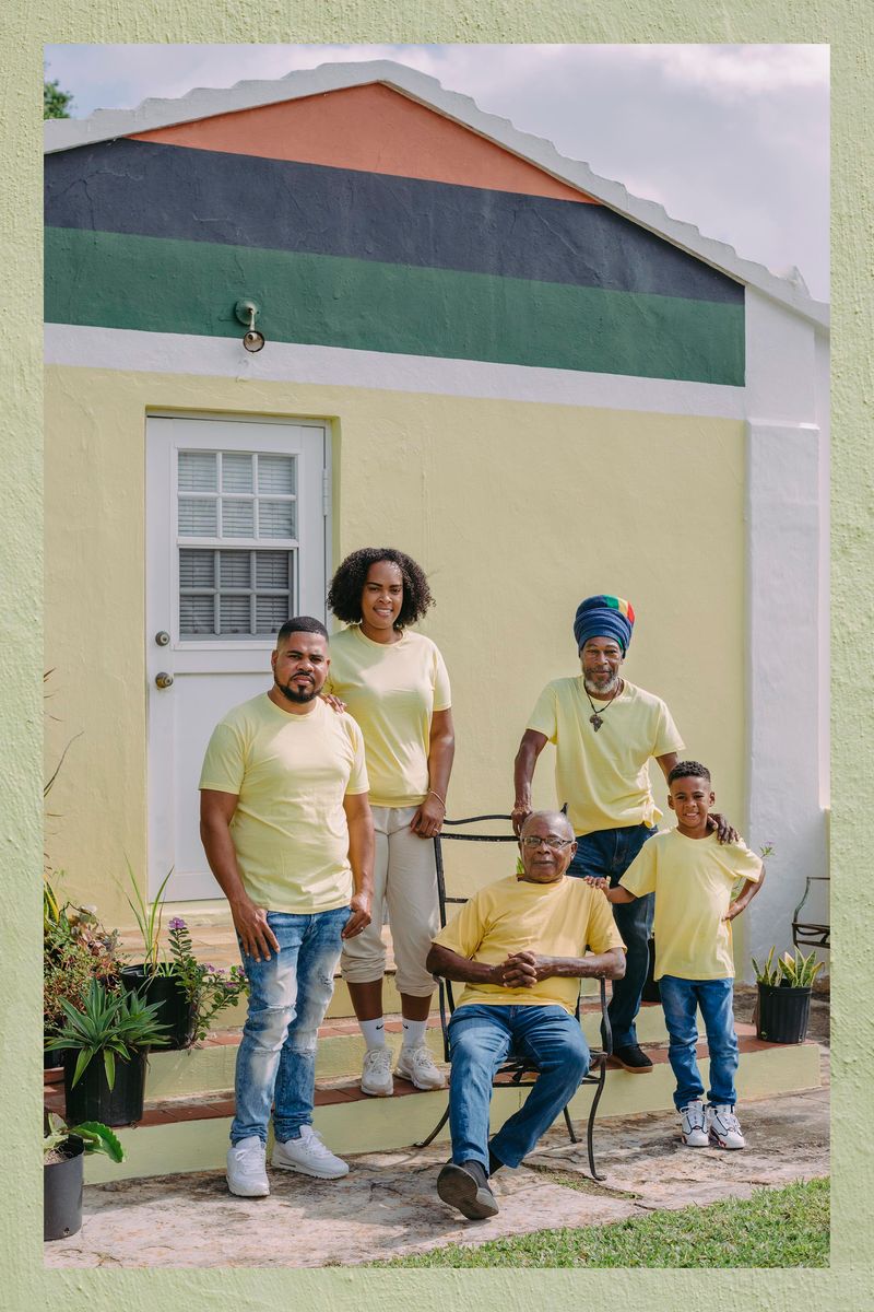 © Meredith Andrews - The Hayward Family