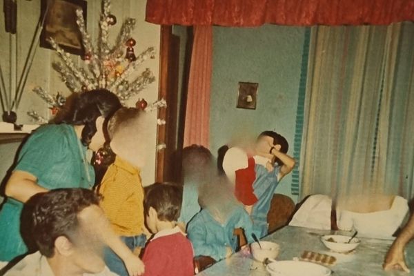 © Ana Carolina Fraga - "Family", Digitally altered family archive photo.