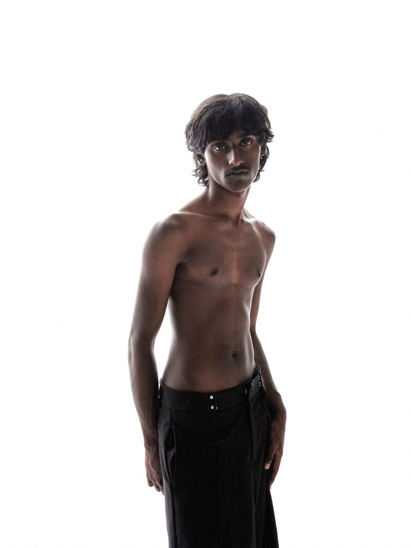 © Amélie Testenoire Lafayette - Image from the Milk & Honey photography project
