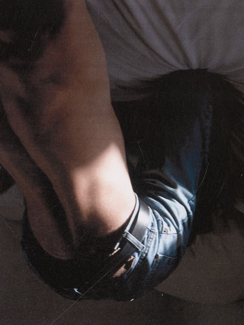 © Amélie Testenoire Lafayette - Image from the Milk & Honey photography project