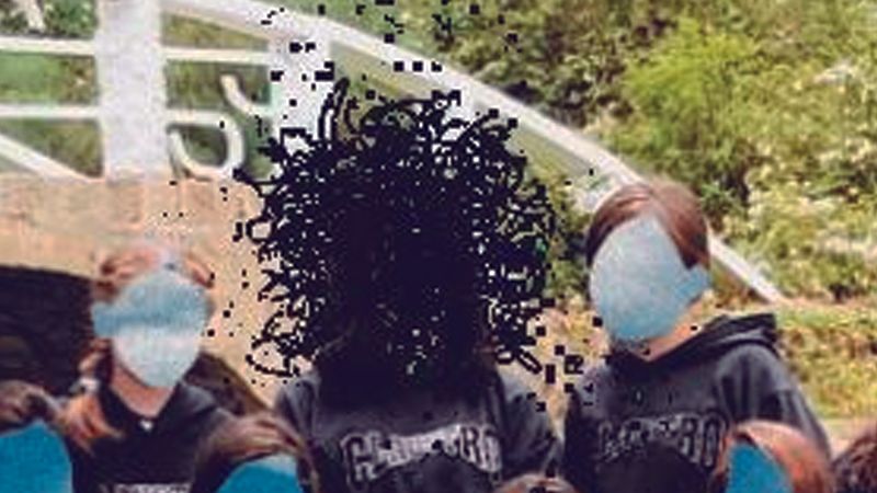 © Laura Giraldo - Image from the Beyond the Seizure photography project