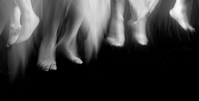 © Manuel Antonio Velandia Mora - Female self-rebirth