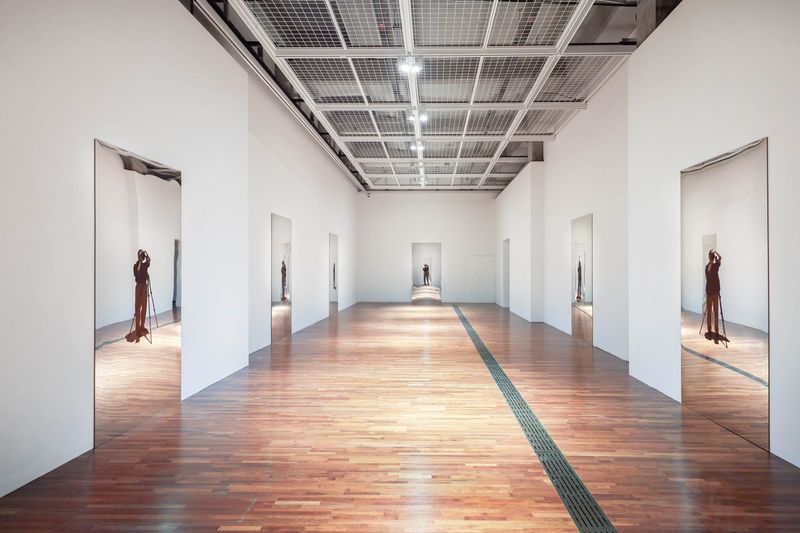 © SEULKI Ki - Installation view Across from you, 2024UV print on acrylic mirror, 119 x 239cm(7ea)