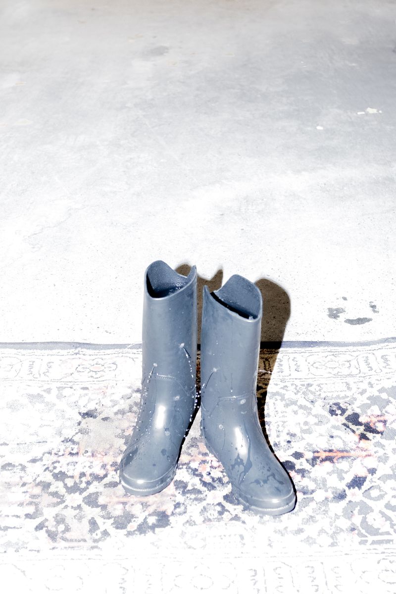 © Sasha Velichko - Image from the Called to the Carpet photography project